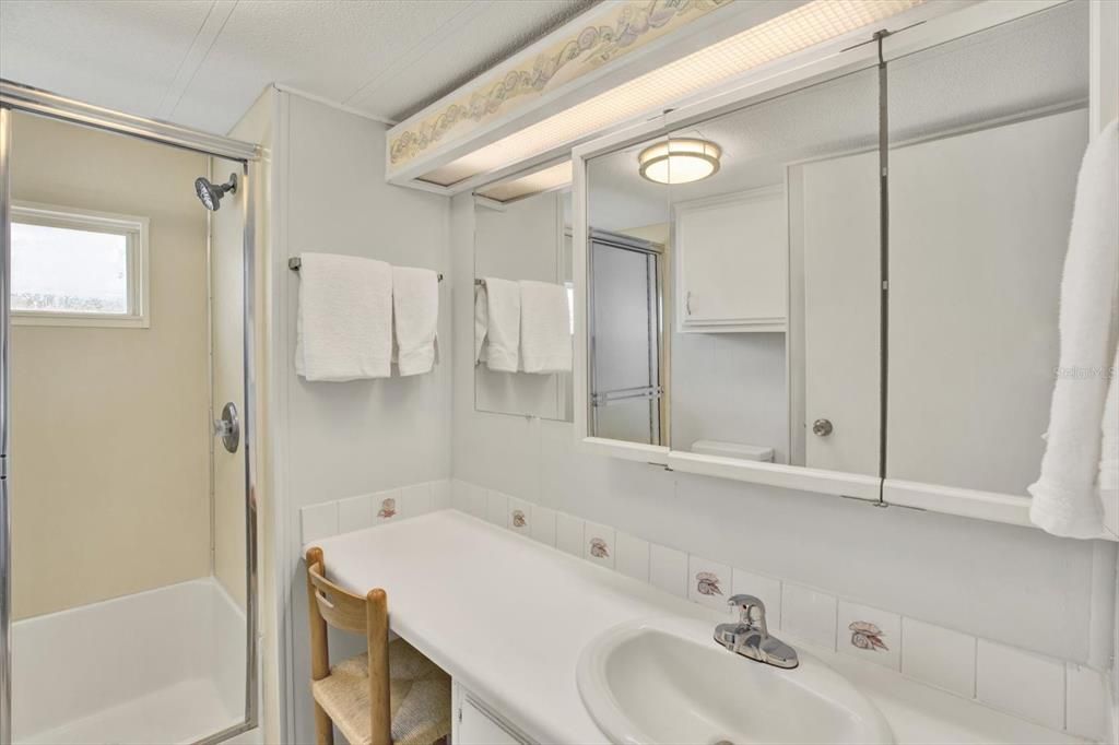 Activo con contrato: $83,900 (2 camas, 1 baños, 672 Pies cuadrados)