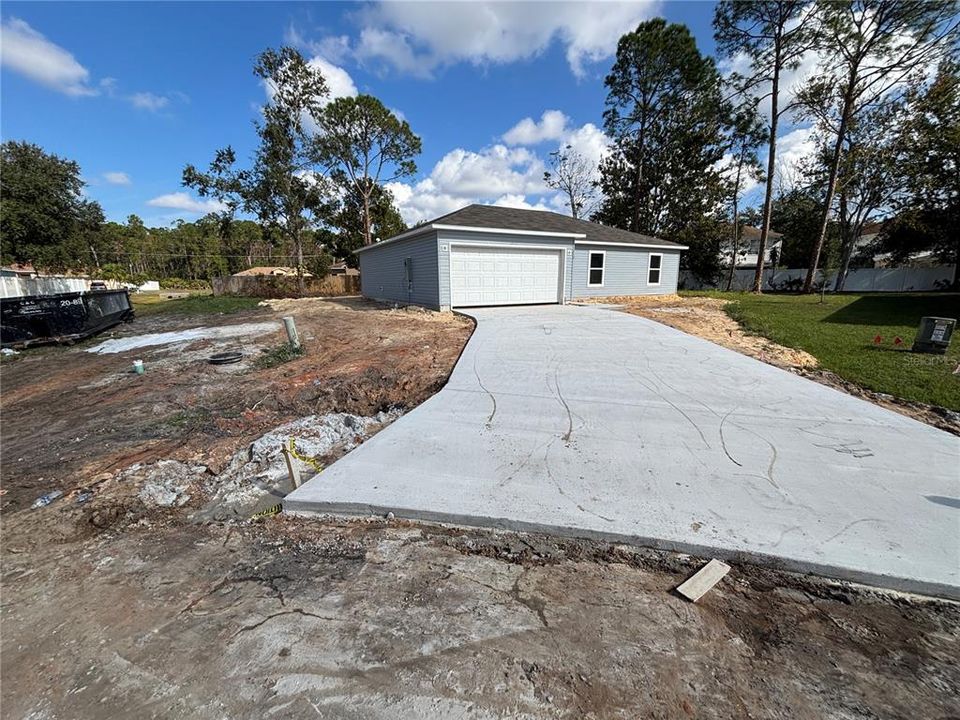 For Sale: $309,990 (3 beds, 2 baths, 1273 Square Feet)