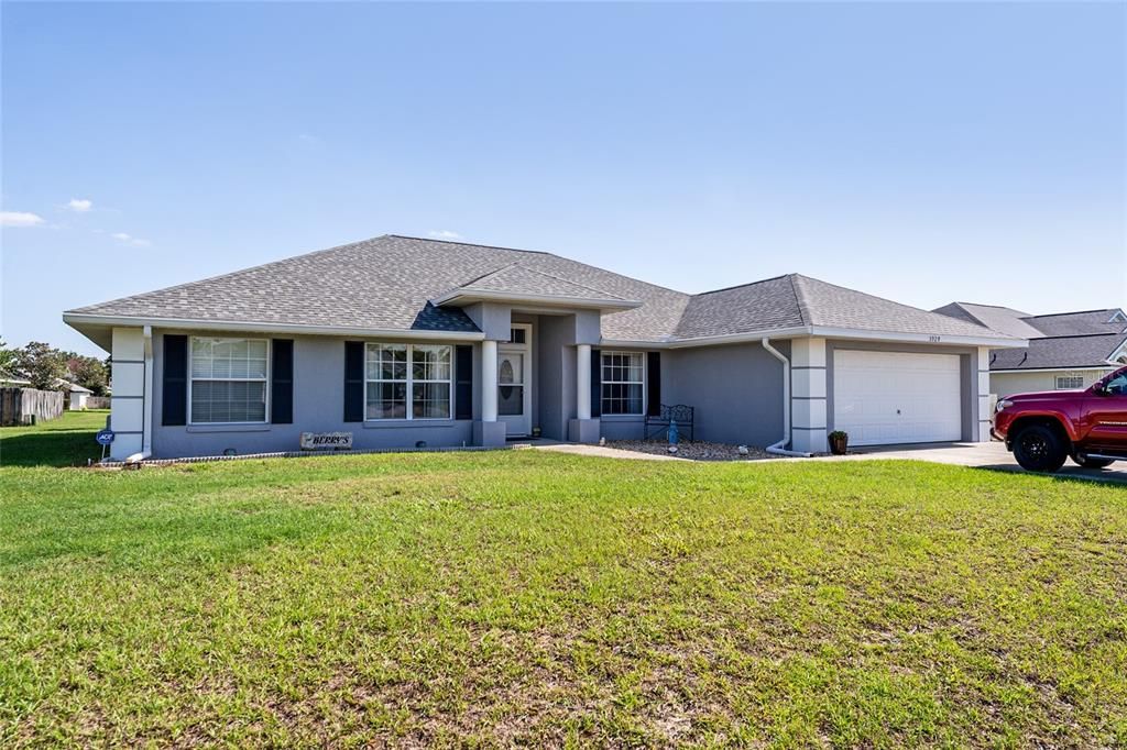 Recently Sold: $309,905 (3 beds, 2 baths, 2374 Square Feet)