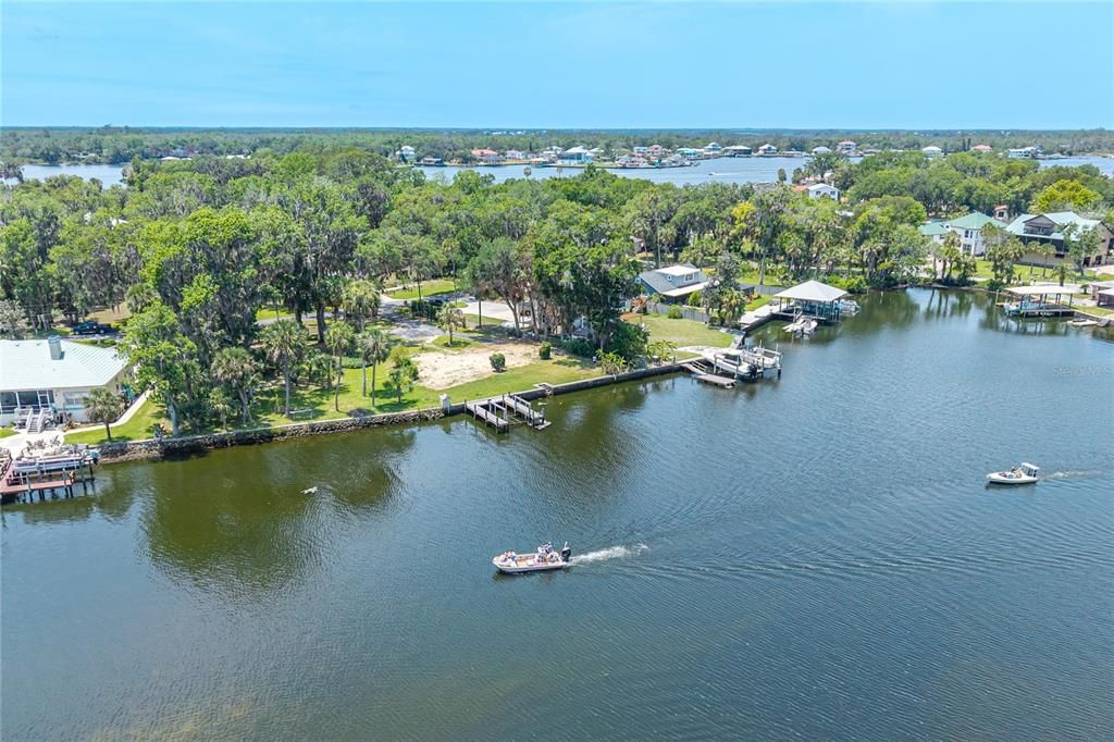 待售: $1,999,999 (0.56 acres)