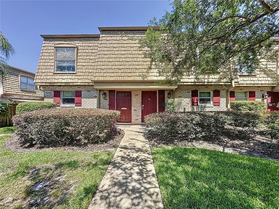 Недавно продано: $244,999 (2 спален, 1 ванн, 1219 Квадратных фут)