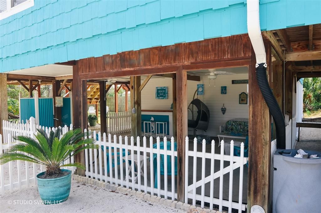 For Rent: $3,500 (2 beds, 1 baths, 1056 Square Feet)