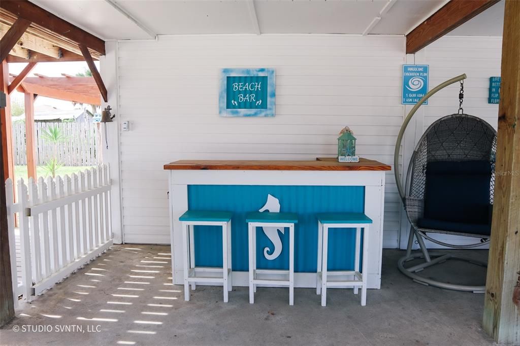 For Rent: $3,500 (2 beds, 1 baths, 1056 Square Feet)