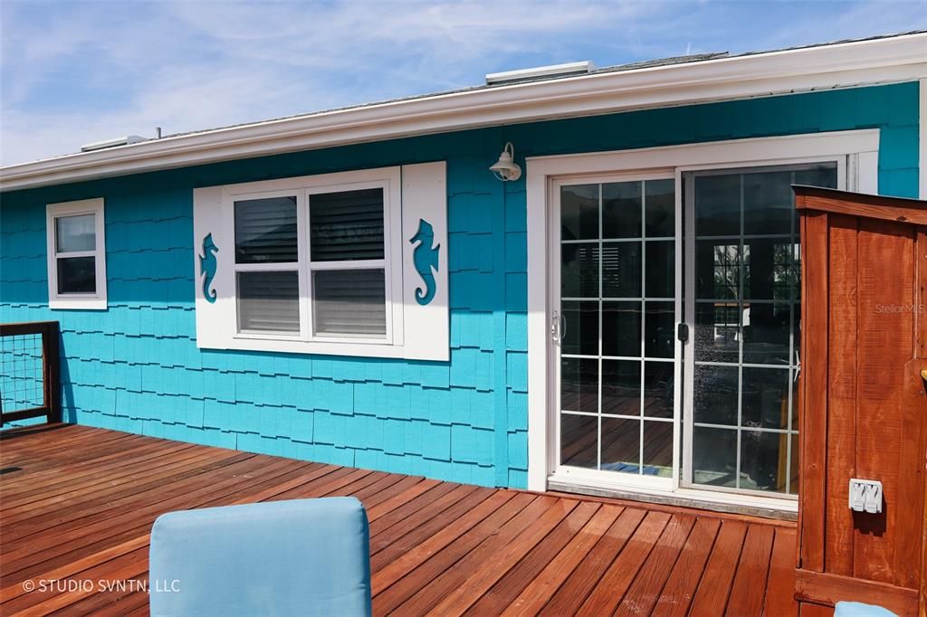 For Rent: $3,500 (2 beds, 1 baths, 1056 Square Feet)