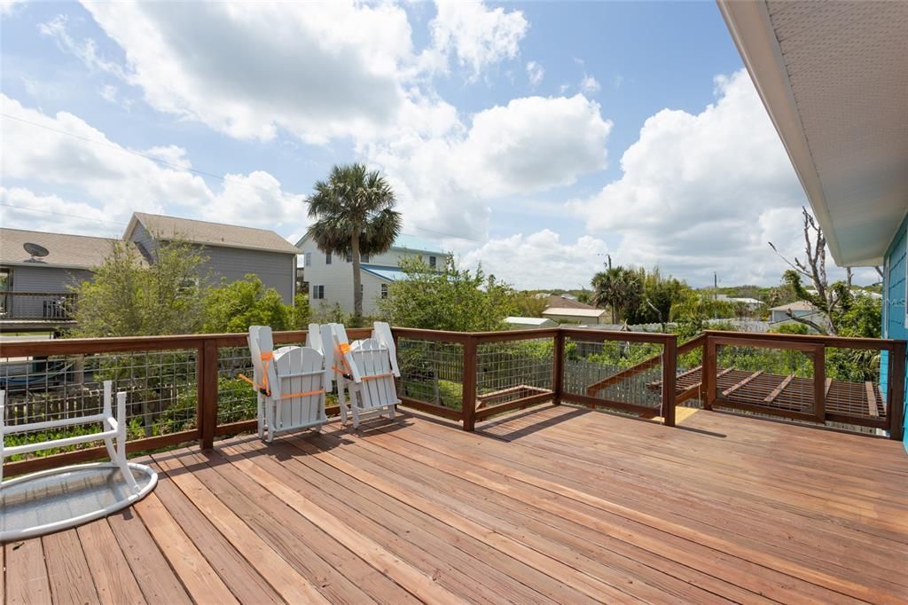 For Rent: $3,500 (2 beds, 1 baths, 1056 Square Feet)