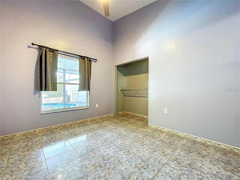 Active With Contract: $339,999 (4 beds, 2 baths, 1662 Square Feet)