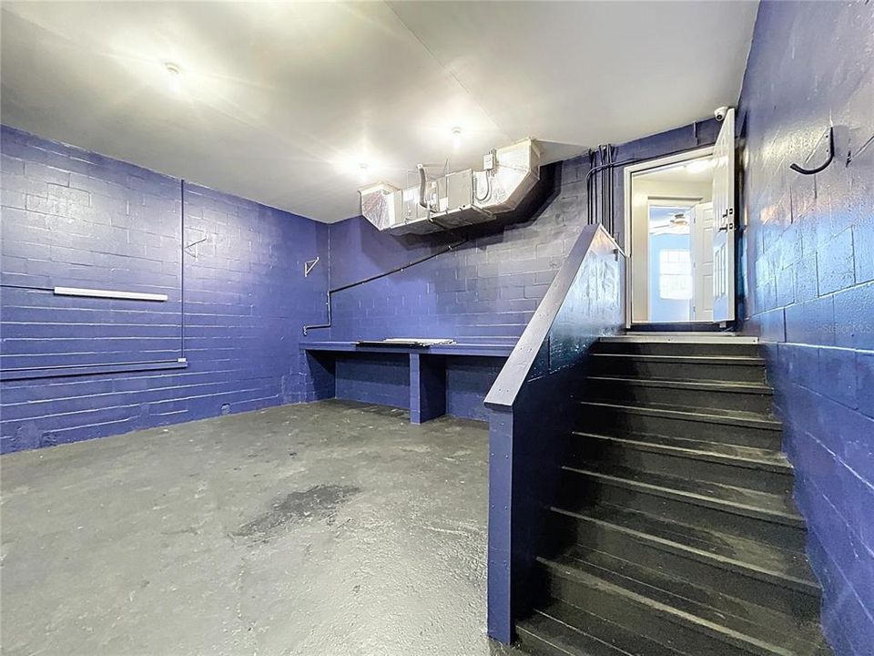 Active With Contract: $339,999 (4 beds, 2 baths, 1662 Square Feet)