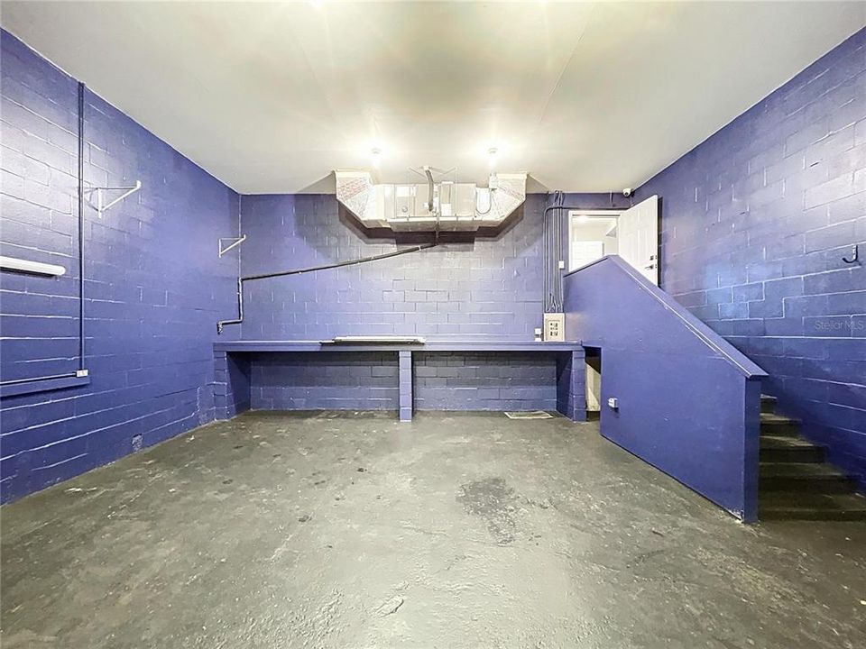 Active With Contract: $339,999 (4 beds, 2 baths, 1662 Square Feet)