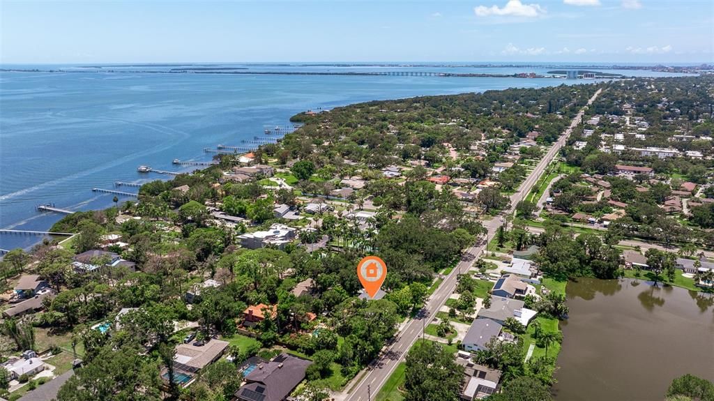 Activo con contrato: $610,000 (4 camas, 3 baños, 2384 Pies cuadrados)