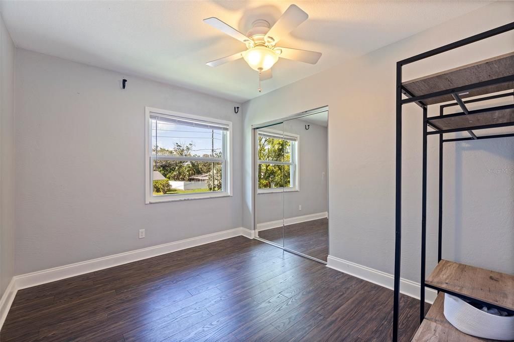 Activo con contrato: $610,000 (4 camas, 3 baños, 2384 Pies cuadrados)