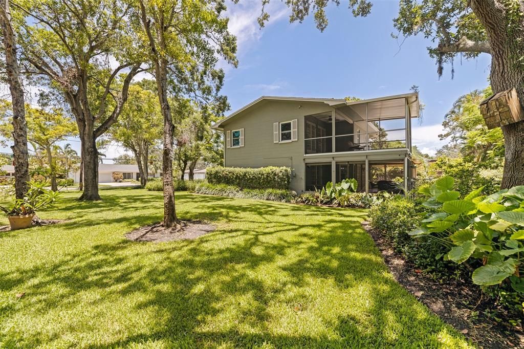 Activo con contrato: $610,000 (4 camas, 3 baños, 2384 Pies cuadrados)