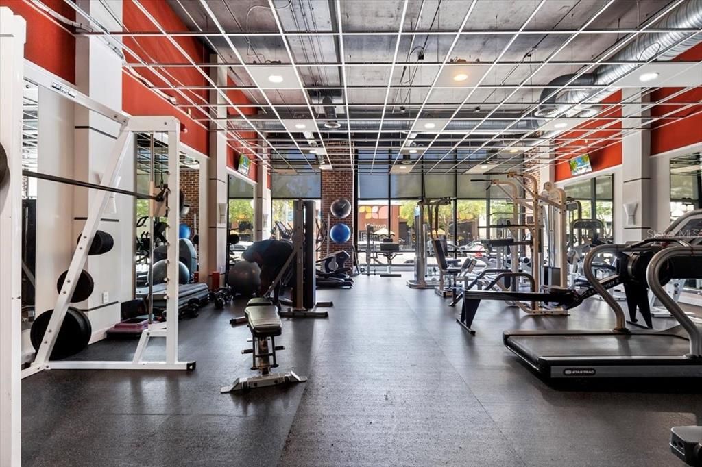 For Sale: $795,000 (2 beds, 2 baths, 1354 Square Feet)