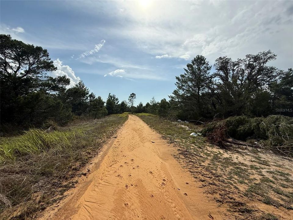 En Venta: $15,000 (0.28 acres)