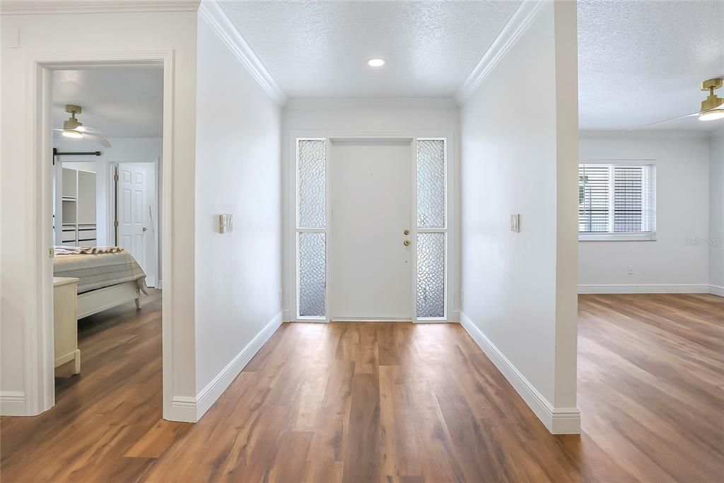 Active With Contract: $598,000 (4 beds, 2 baths, 1914 Square Feet)