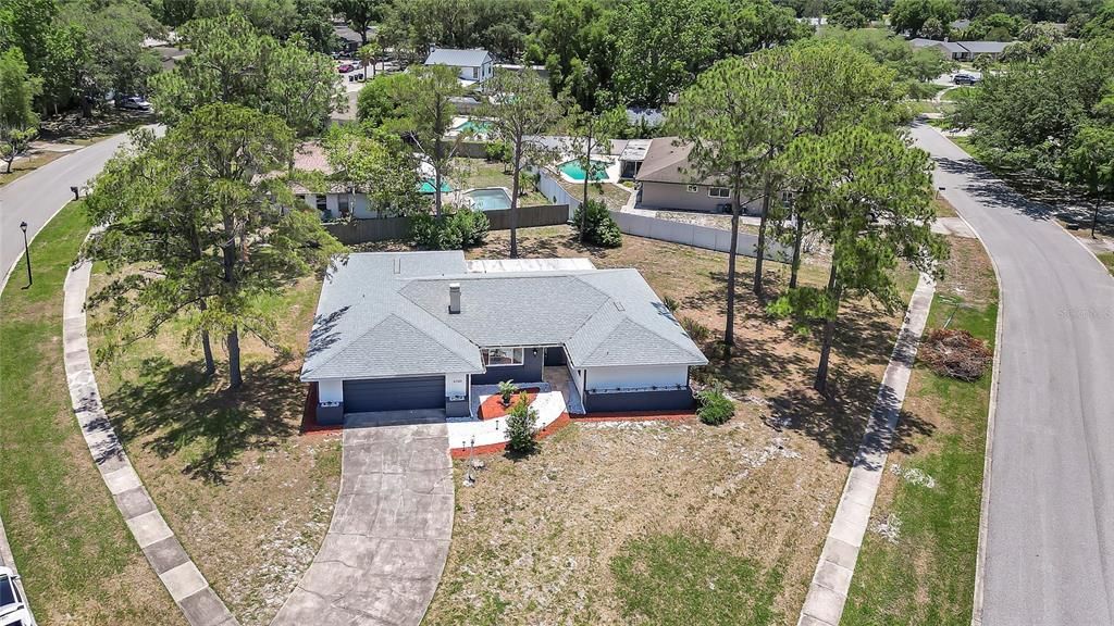 Active With Contract: $598,000 (4 beds, 2 baths, 1914 Square Feet)