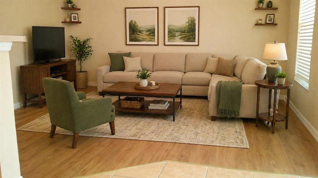 Activo con contrato: $1,650 (3 camas, 2 baños, 1508 Pies cuadrados)