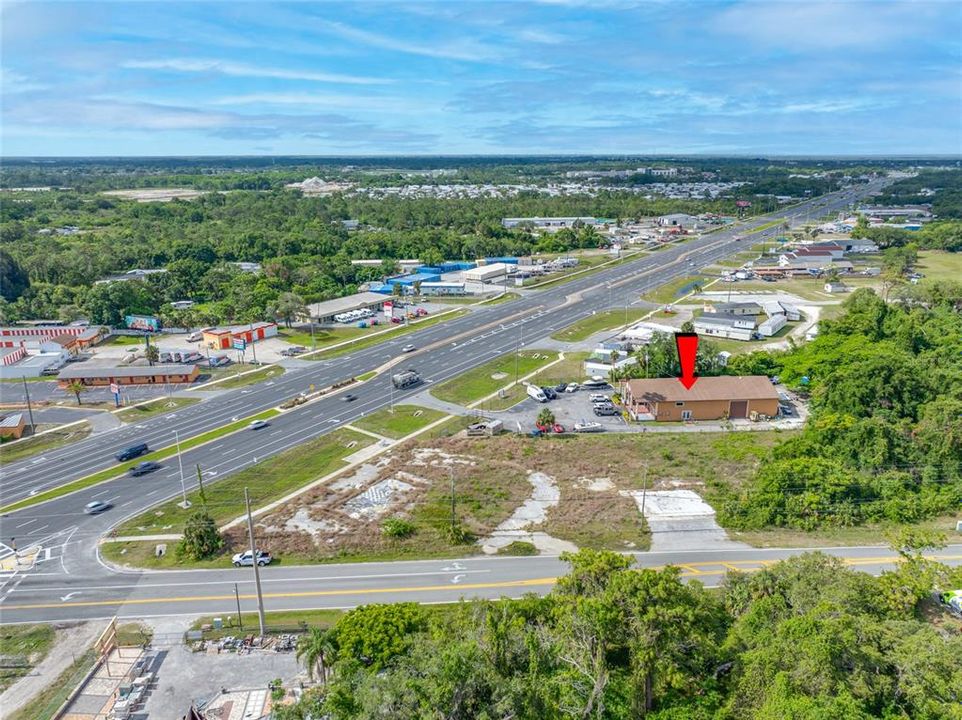 合同活跃: $799,900 (0 贝兹, 0 浴室, 4750 平方英尺)