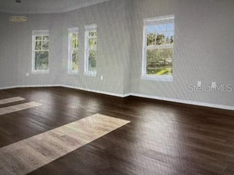 En Venta: $289,786 (3 camas, 2 baños, 1731 Pies cuadrados)