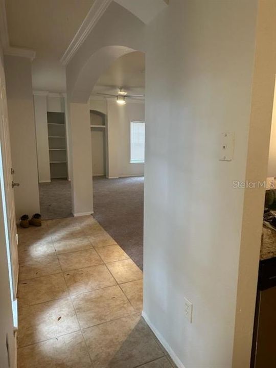 En Venta: $289,786 (3 camas, 2 baños, 1731 Pies cuadrados)