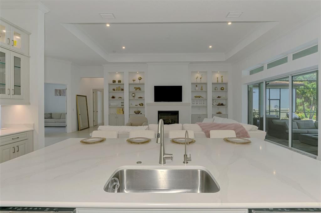 合同活跃: $1,499,000 (3 贝兹, 3 浴室, 3626 平方英尺)