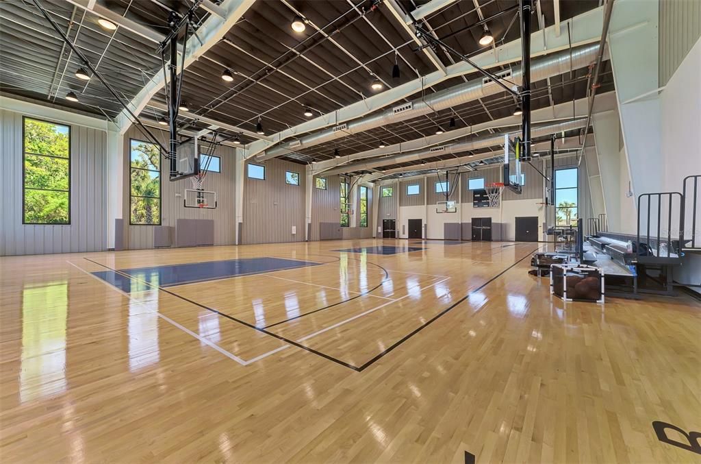 合同活跃: $1,499,000 (3 贝兹, 3 浴室, 3626 平方英尺)