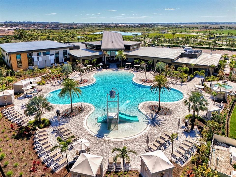 合同活跃: $1,499,000 (3 贝兹, 3 浴室, 3626 平方英尺)