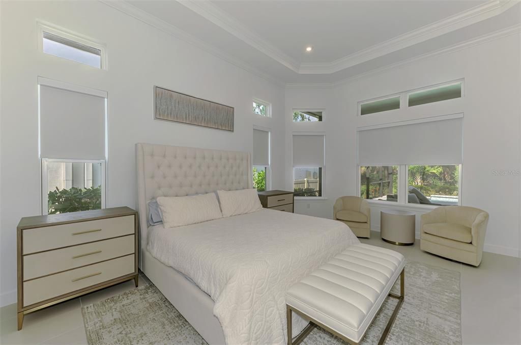 合同活跃: $1,499,000 (3 贝兹, 3 浴室, 3626 平方英尺)