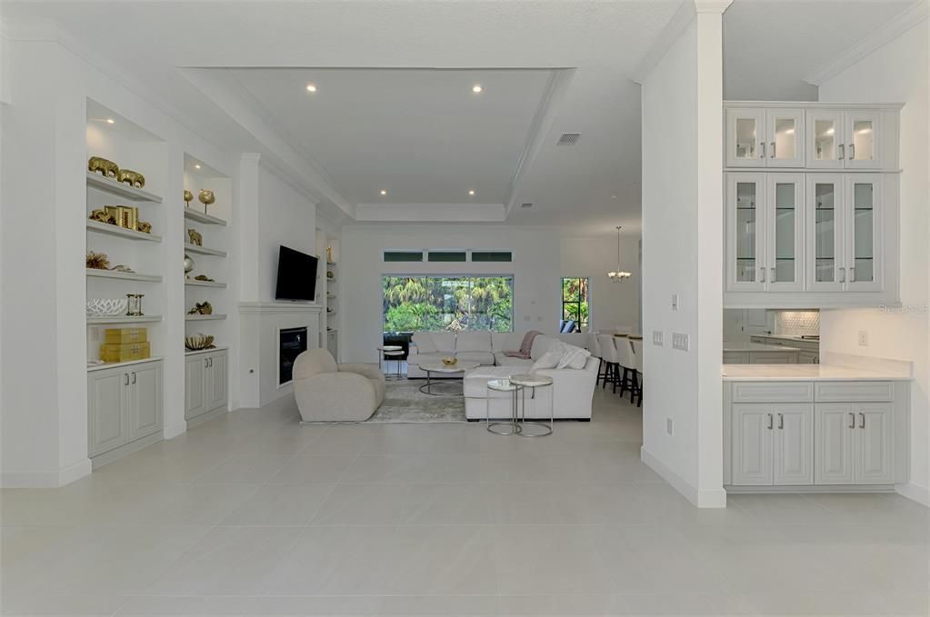 合同活跃: $1,499,000 (3 贝兹, 3 浴室, 3626 平方英尺)