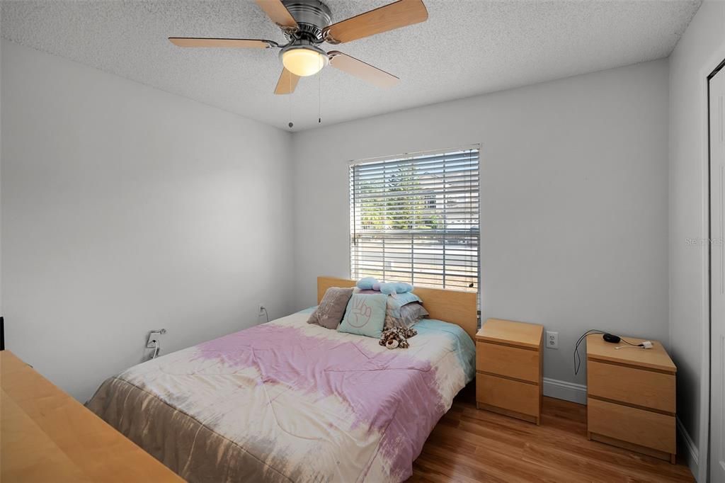 Activo con contrato: $324,900 (3 camas, 2 baños, 1179 Pies cuadrados)