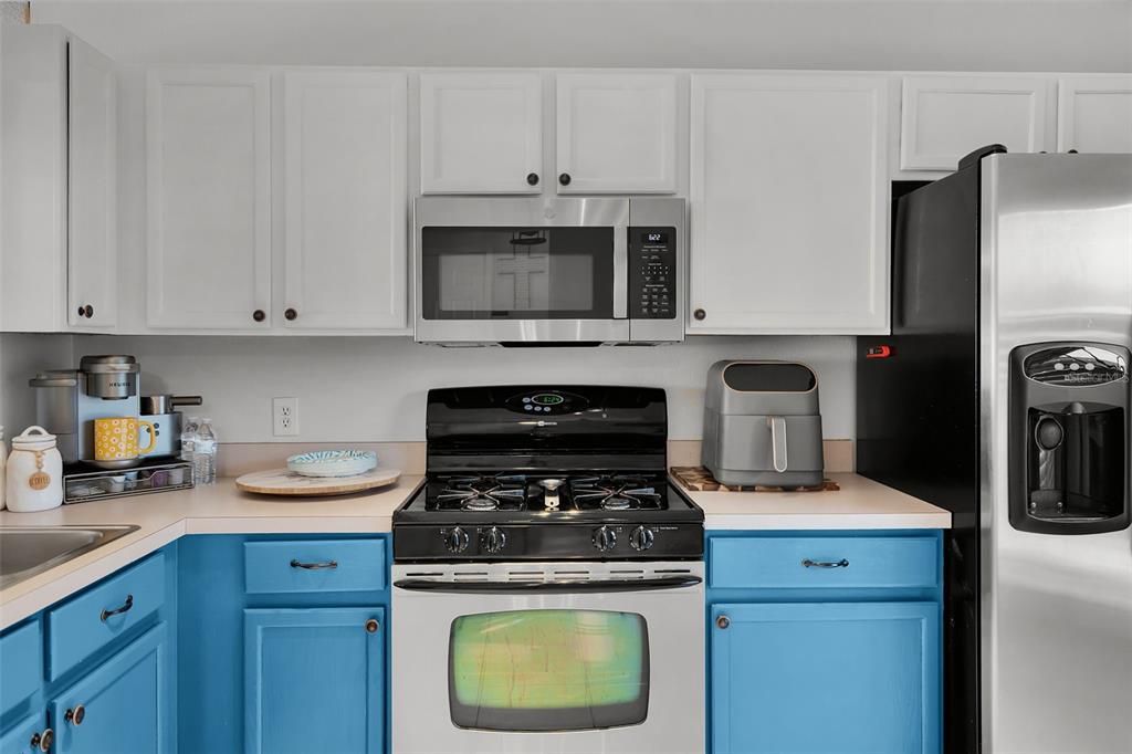 Activo con contrato: $324,900 (3 camas, 2 baños, 1179 Pies cuadrados)