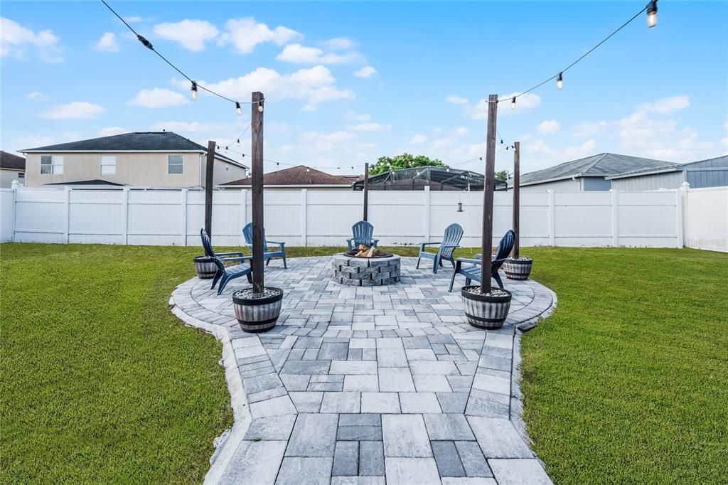 Activo con contrato: $324,900 (3 camas, 2 baños, 1179 Pies cuadrados)