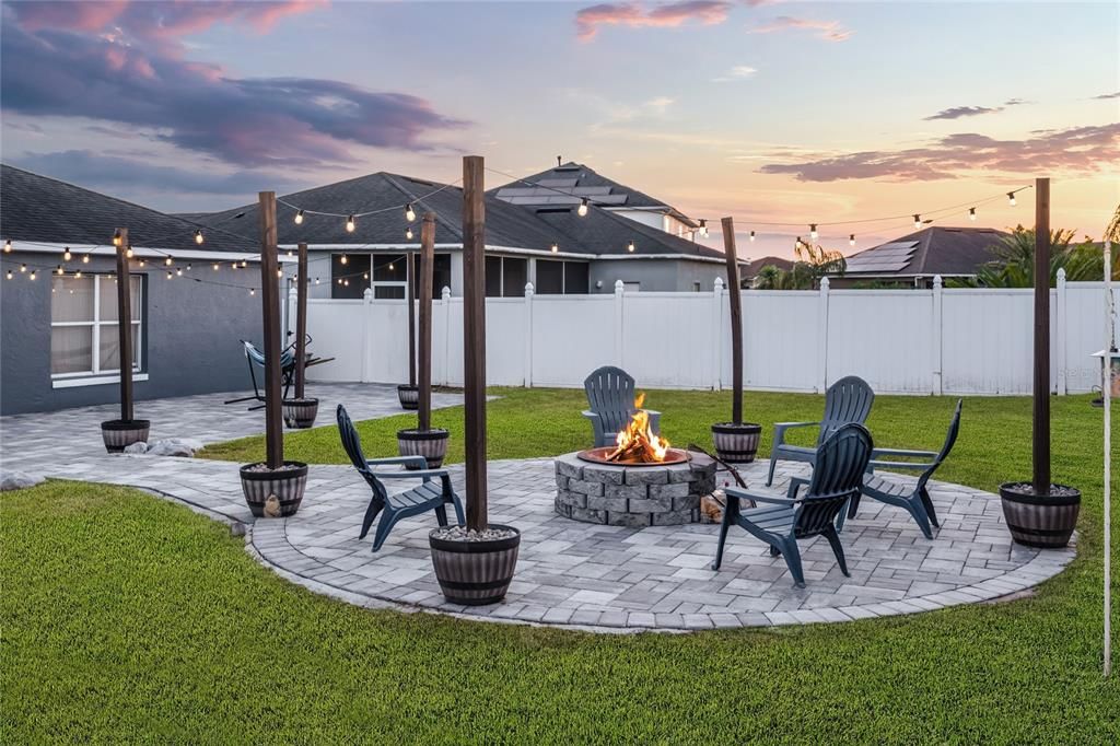 Activo con contrato: $324,900 (3 camas, 2 baños, 1179 Pies cuadrados)