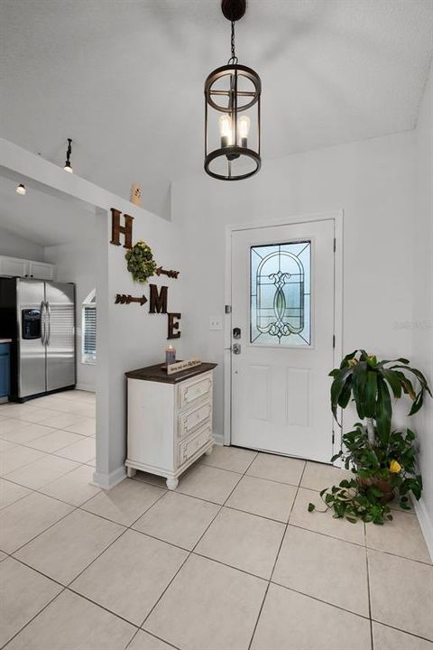 Activo con contrato: $324,900 (3 camas, 2 baños, 1179 Pies cuadrados)