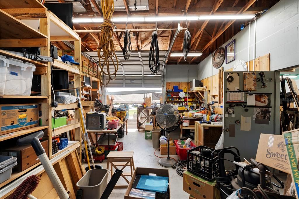 For Sale: $419,999 (4 beds, 2 baths, 1606 Square Feet)