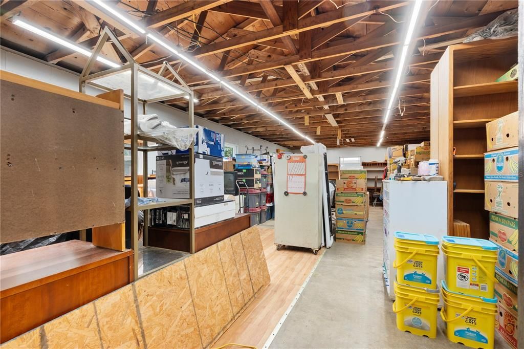 For Sale: $419,999 (4 beds, 2 baths, 1606 Square Feet)