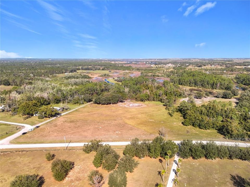 待售: $439,000 (10.29 acres)