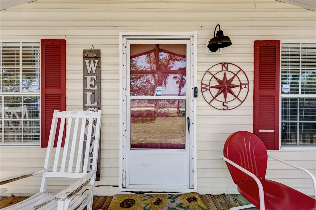 En Venta: $370,000 (4 camas, 2 baños, 2356 Pies cuadrados)