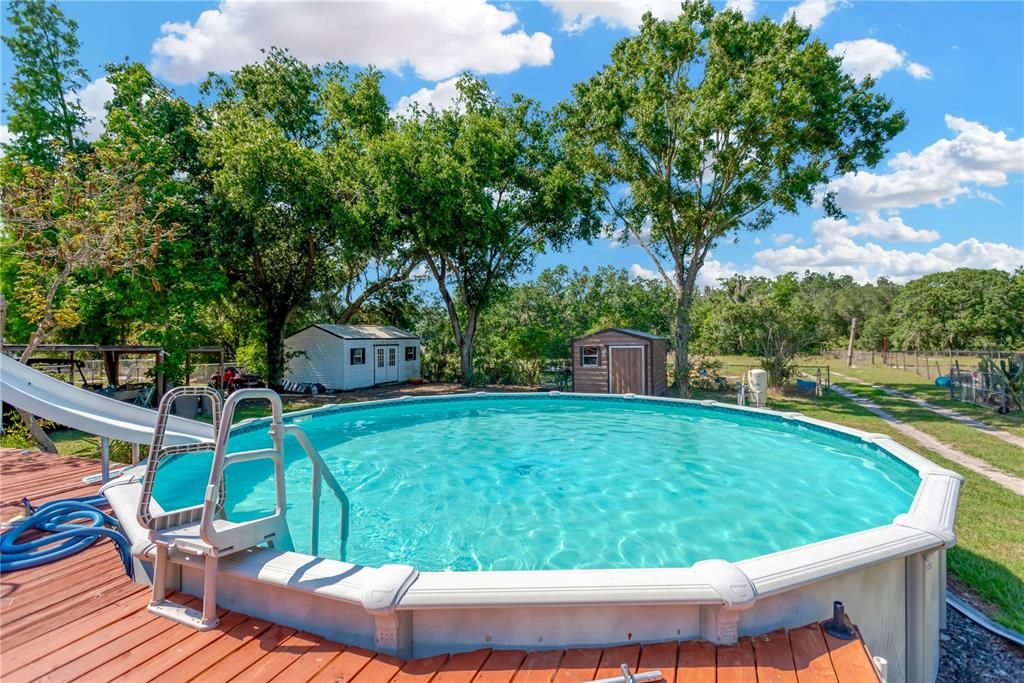 En Venta: $370,000 (4 camas, 2 baños, 2356 Pies cuadrados)