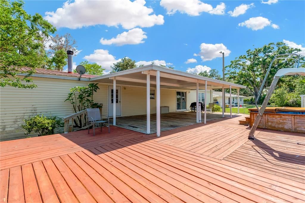 En Venta: $370,000 (4 camas, 2 baños, 2356 Pies cuadrados)