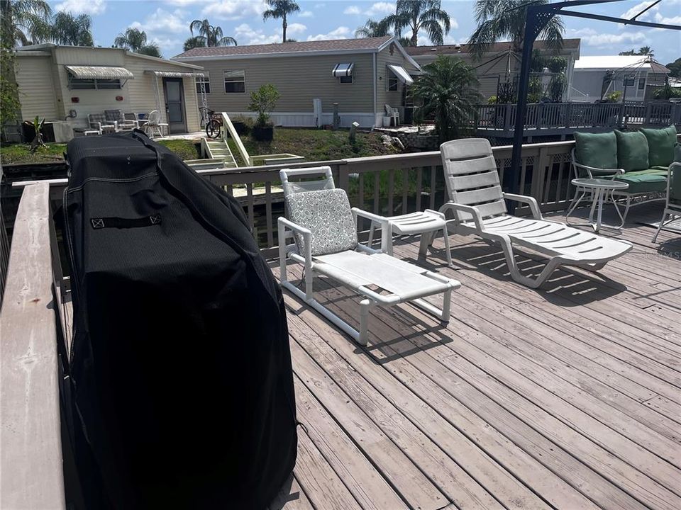 For Sale: $100,000 (1 beds, 1 baths, 372 Square Feet)