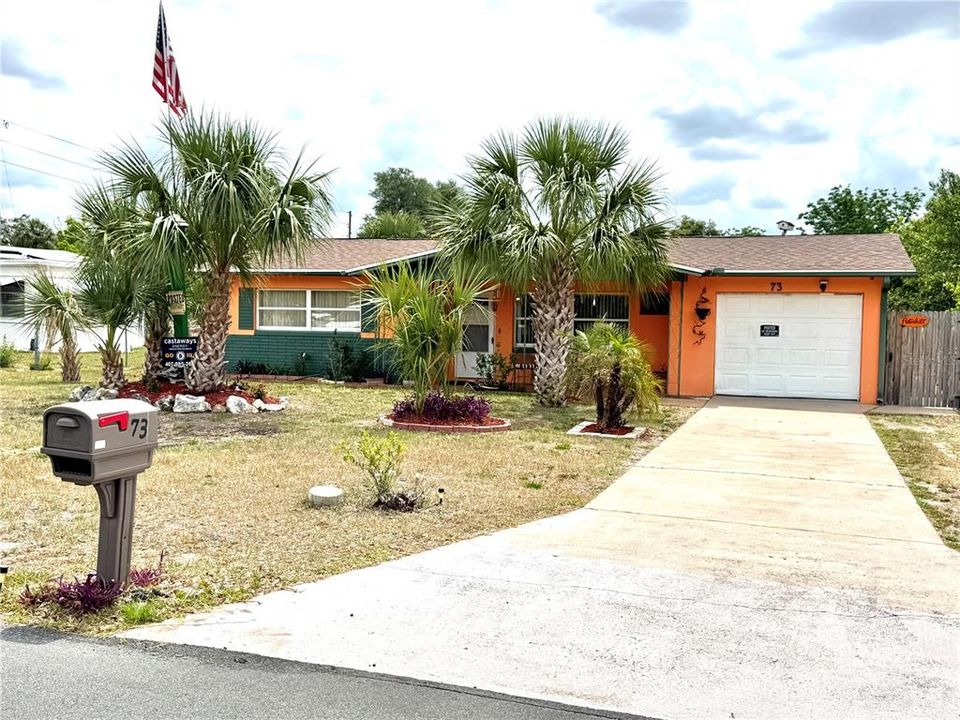 Active With Contract: $200,000 (2 beds, 1 baths, 1108 Square Feet)