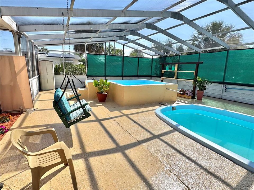 Active With Contract: $200,000 (2 beds, 1 baths, 1108 Square Feet)