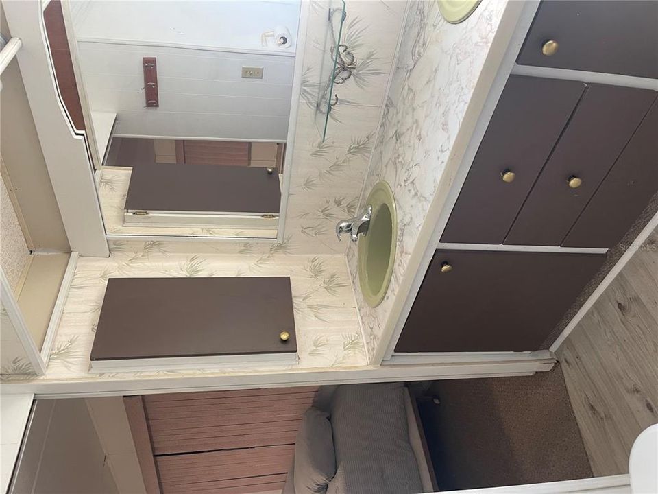 На продажу: $65,000 (1 спален, 1 ванн, 552 Квадратных фут)