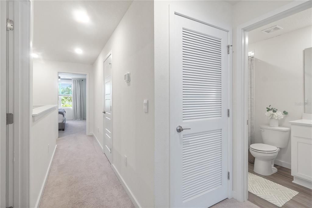 En Venta: $373,000 (3 camas, 2 baños, 1488 Pies cuadrados)