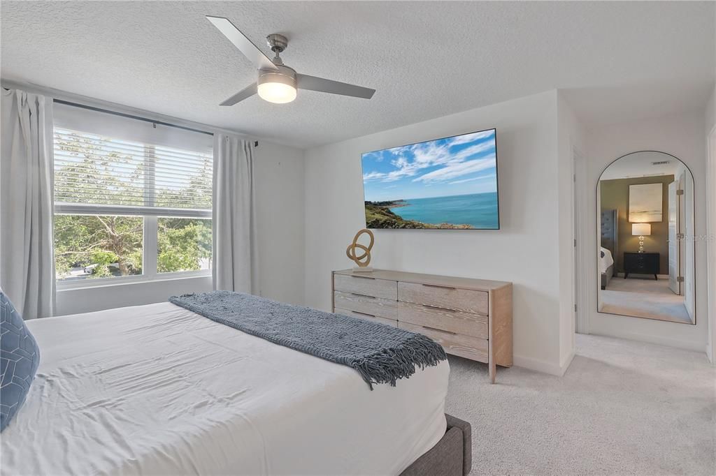 En Venta: $373,000 (3 camas, 2 baños, 1488 Pies cuadrados)