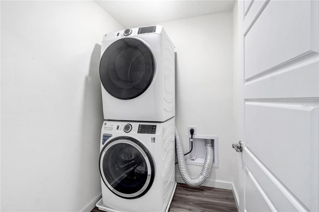 En Venta: $373,000 (3 camas, 2 baños, 1488 Pies cuadrados)