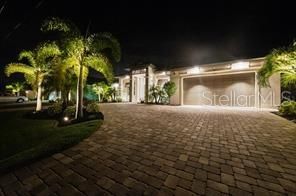 En Renta: $5,560 (3 camas, 2 baños, 2997 Pies cuadrados)