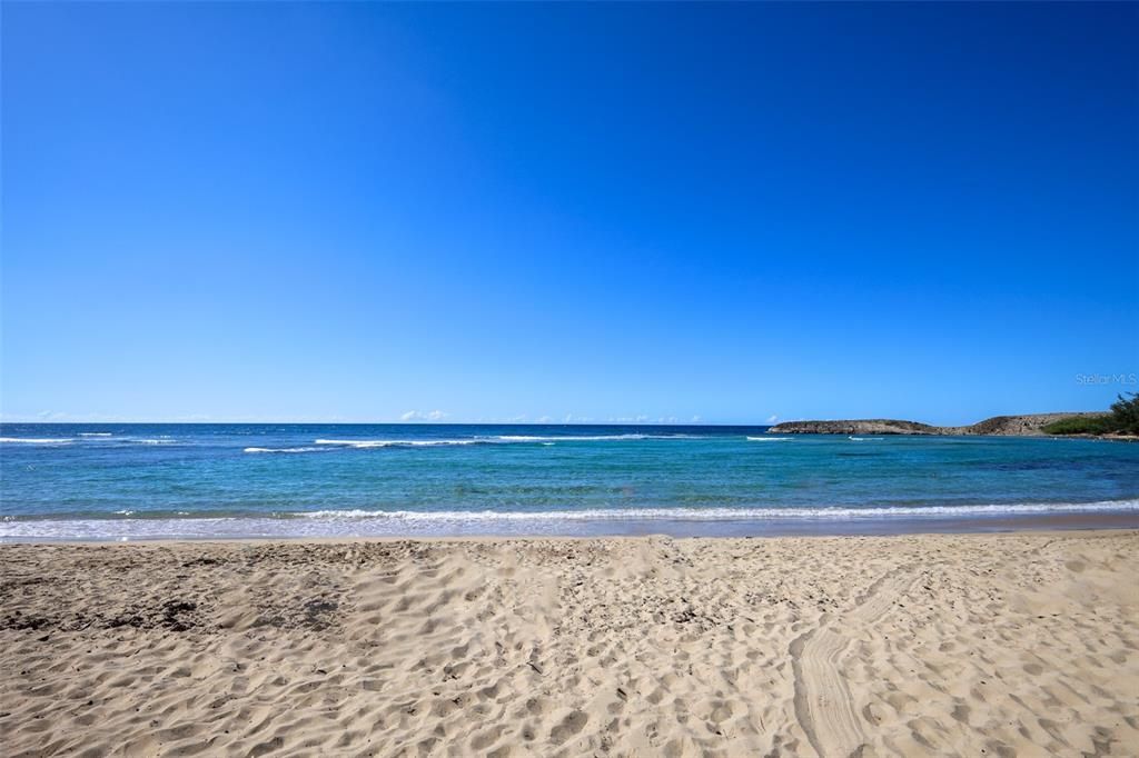 На продажу: $2,000,000 (8.35 acres)