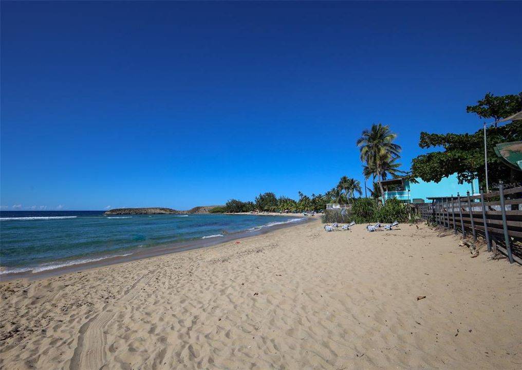 На продажу: $2,000,000 (8.35 acres)