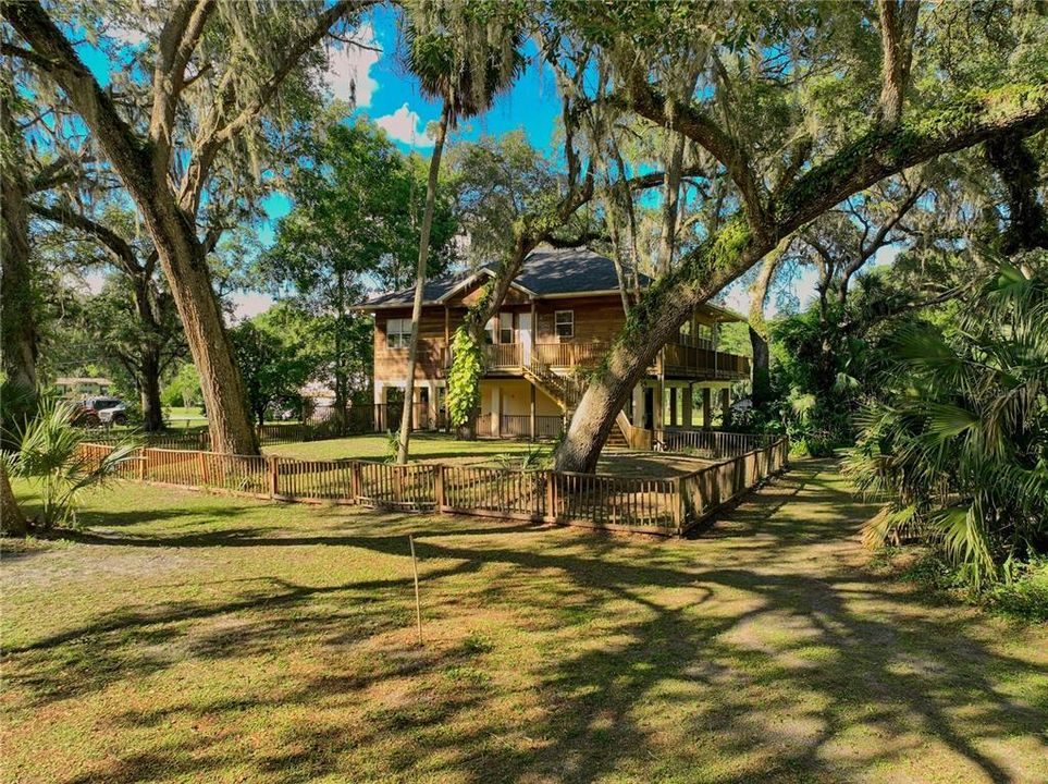 待售: $689,900 (3 贝兹, 2 浴室, 1982 平方英尺)